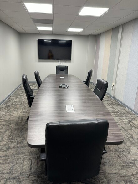 2511 W Bay St, Savannah, GA à louer - Photo intérieure - Image 2 de 15