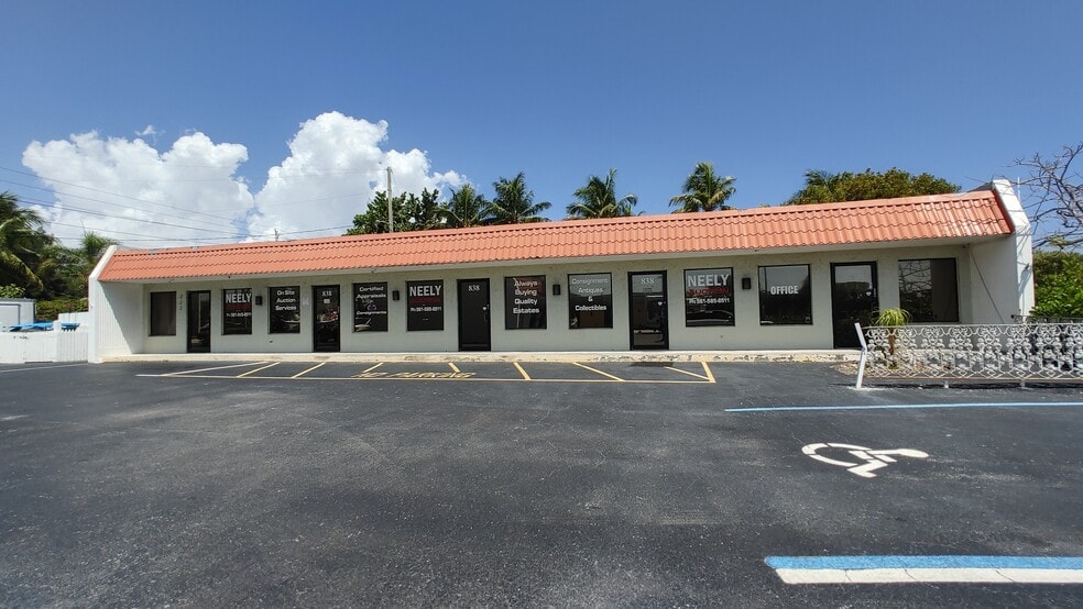 808-878 East Coast Ave, Lake Worth, FL à louer - Photo du bâtiment - Image 1 de 4