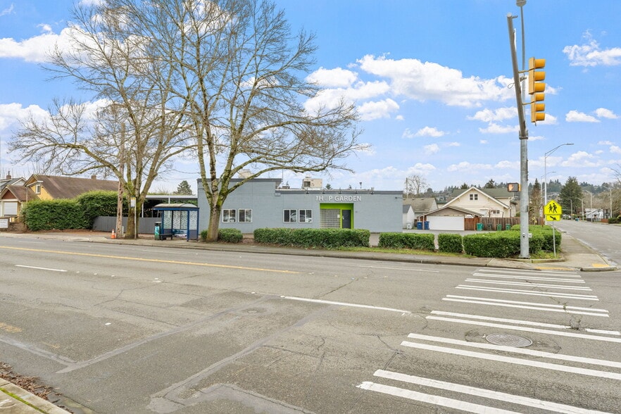 351 Park Ave N, Renton, WA for sale - Building Photo - Image 2 of 44