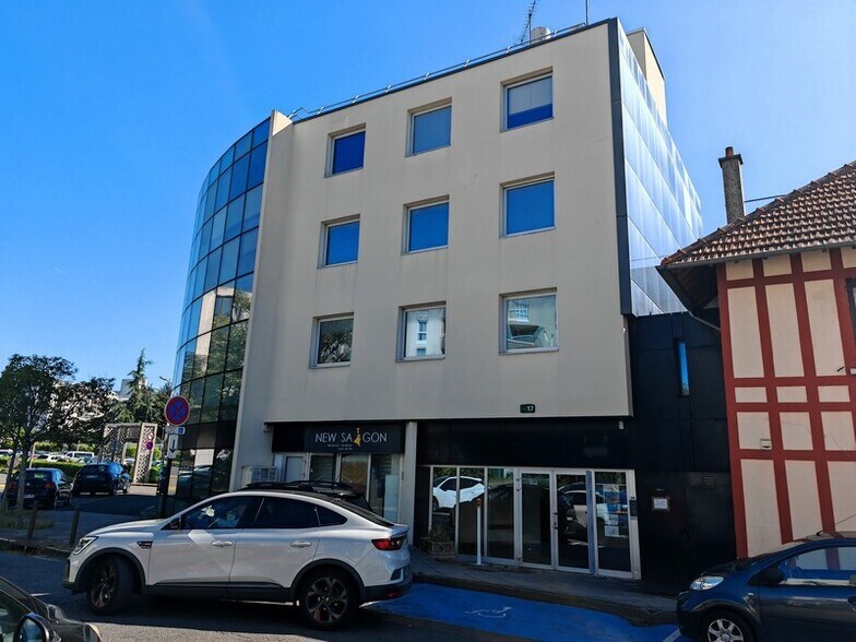 17 Rue Nicolas Appert, Lognes à vendre - Photo du bâtiment - Image 3 de 10
