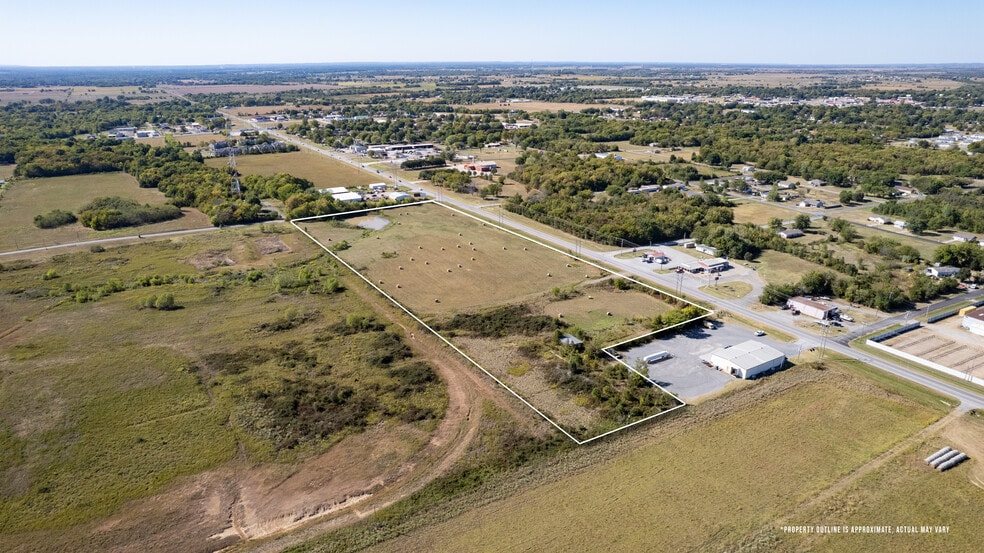 15th Street SW 15th Street -1, Wagoner, OK for sale - Building Photo - Image 2 of 7