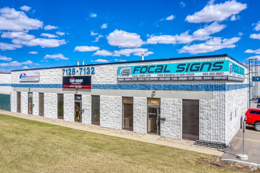7128-7132 Barlow Trl SE, Calgary, AB for sale - Primary Photo - Image 1 of 1