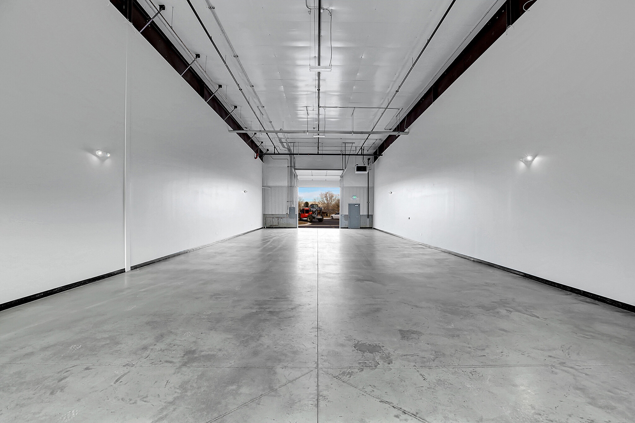 5200 Oneida St, Commerce City, CO for lease Interior Photo- Image 1 of 1