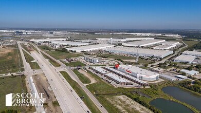 4451 Dale Earnhardt, Northlake, TX à louer Photo intérieure- Image 2 de 15