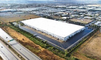 Plus de détails pour 2020 Piper Ranch Rd, San Diego, CA - Industriel à louer