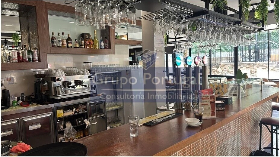 Retail in Móstoles, Madrid for lease - Interior Photo - Image 2 of 7
