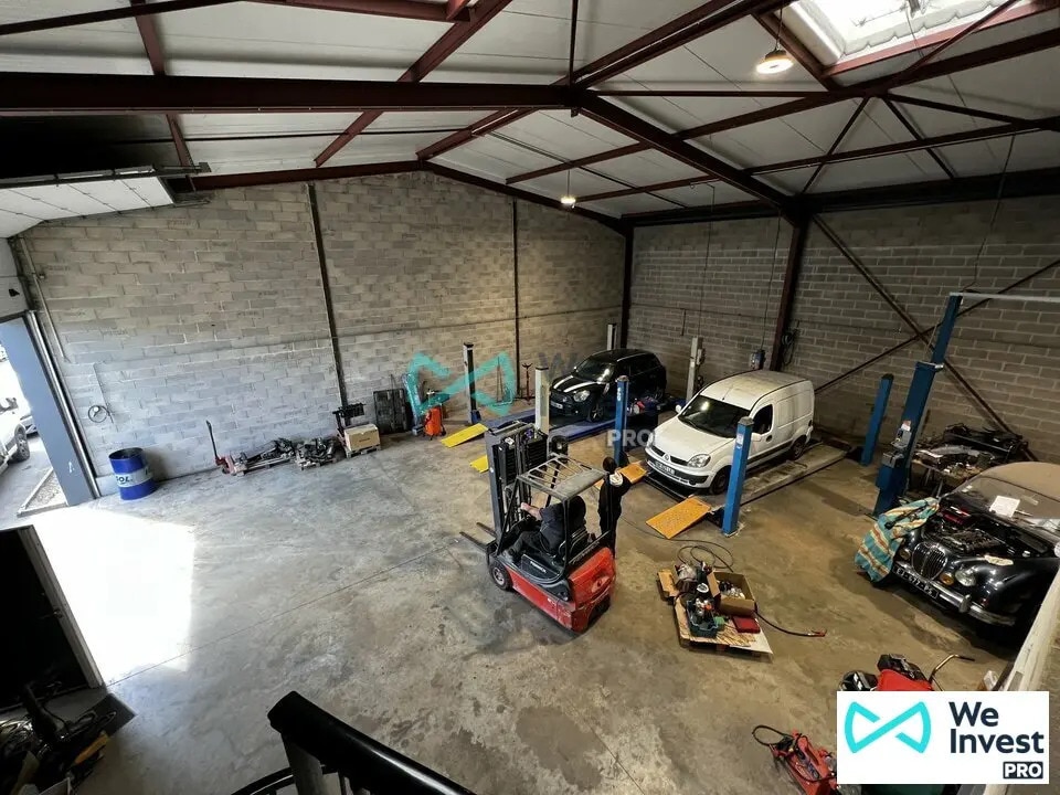 Flex in Reims for lease Interior Photo- Image 1 of 6