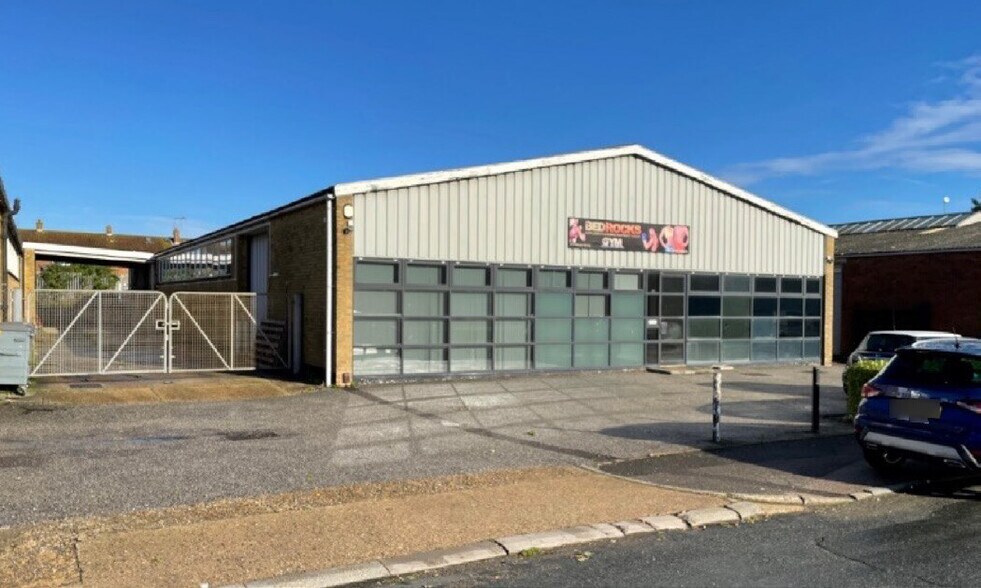 Tribune Dr, Sittingbourne à louer - Photo du bâtiment - Image 2 de 4