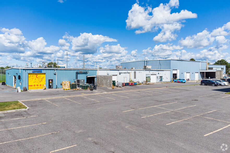 5510 Canotek Rd, Ottawa, ON for lease - Building Photo - Image 2 of 5