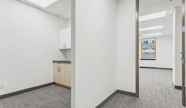 8 King St E, Toronto, ON à louer Photo intérieure- Image 2 de 6