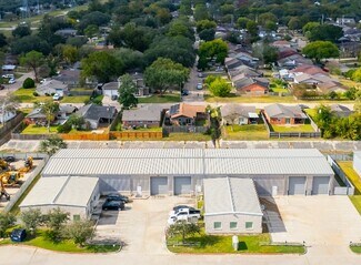 Plus de détails pour 1261 Butler Rd, League City, TX - Industriel à vendre