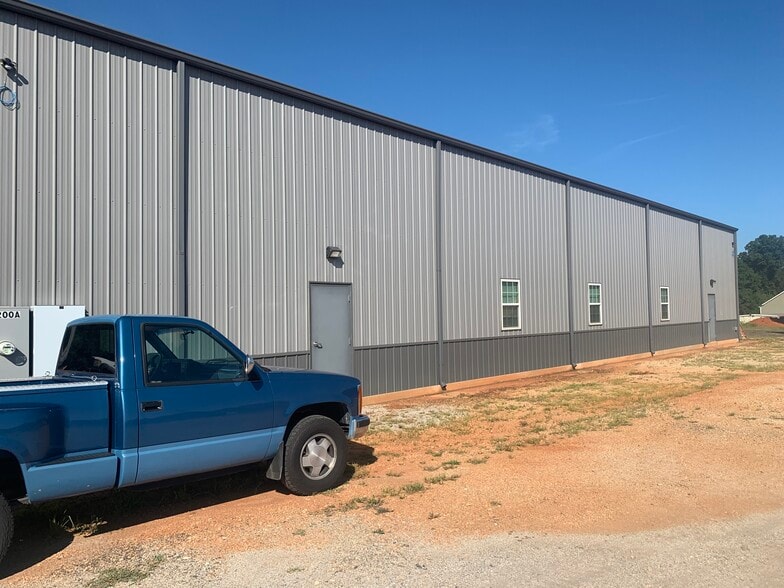 3200 Locust Hill Rd, Taylors, SC for sale - Building Photo - Image 3 of 5