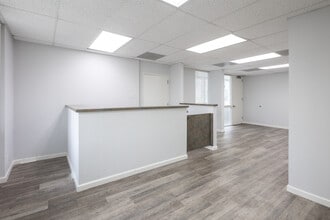 172 N Tustin St, Orange, CA à louer Numérisation 3D de Matterport- Image 1 de 10