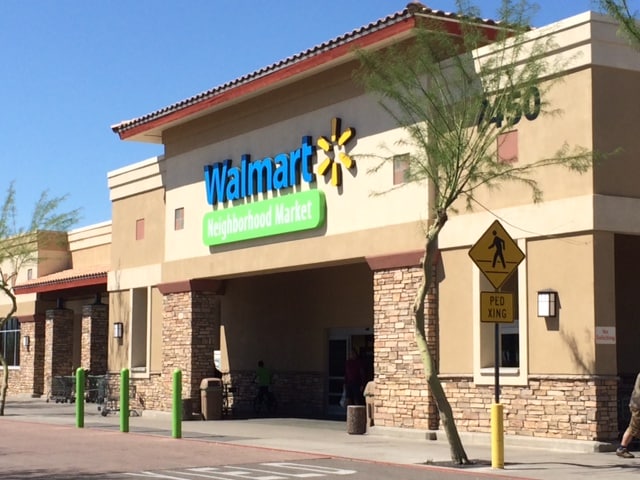 7448 W Glendale Ave, Glendale, AZ for lease - Primary Photo - Image 1 of 10