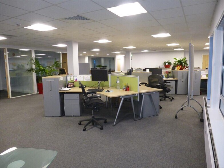 Gloucester Rd, Tewkesbury à louer - Photo du bâtiment - Image 3 de 12