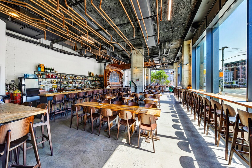 550 Vanderbilt Ave, Brooklyn, NY for lease - Interior Photo - Image 3 of 5