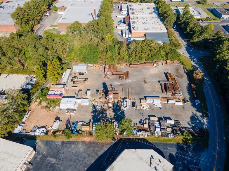 20 Selig Drive, Atlanta, GA à louer - Photo du bâtiment - Image 3 de 10