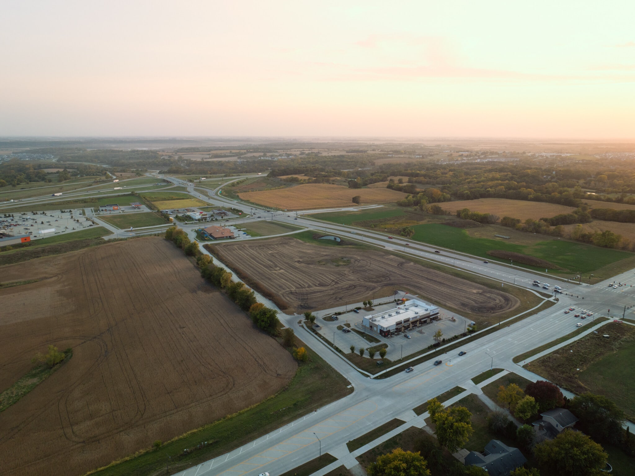 KeeEast, Waukee, IA à vendre Photo du bâtiment- Image 1 de 10