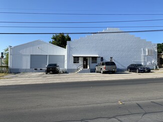 Plus de détails pour 2930 E Houston St, San Antonio, TX - Industriel à vendre