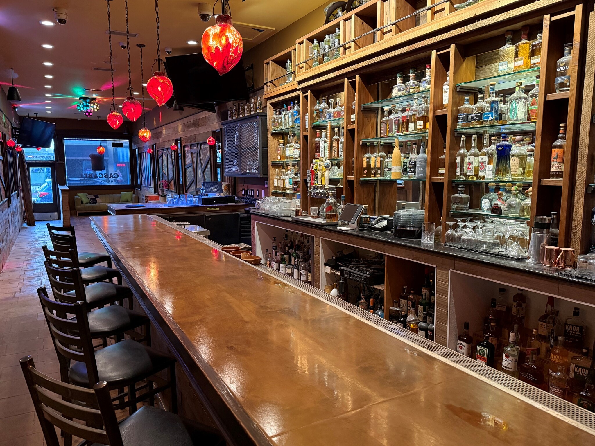 1121-1139 4th St, San Rafael, CA à louer Photo intérieure- Image 1 de 2