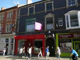 12 Great Darkgate St, Aberystwyth à louer - Photo du bâtiment - Image 2 de 2