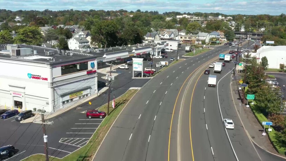 Us Highway 206, Raritan, NJ à louer - Vidéo sur l’inscription commerciale - Image 2 de 20