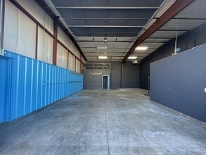1611 E Lincoln Ave, Fort Collins, CO for lease Interior Photo- Image 2 of 6