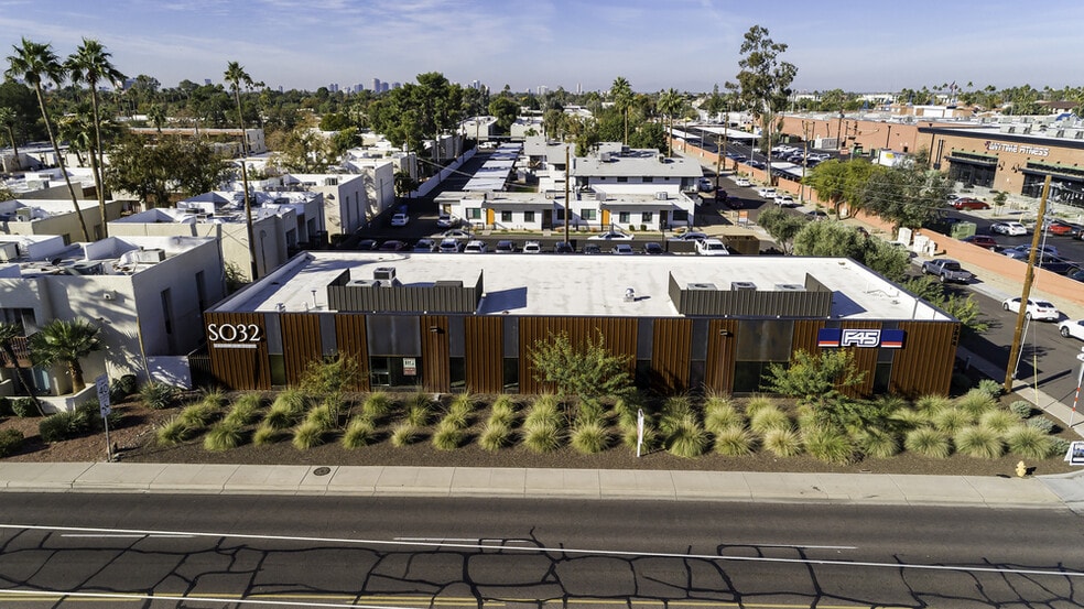 3844 N 32nd St, Phoenix, AZ for lease - Primary Photo - Image 1 of 9