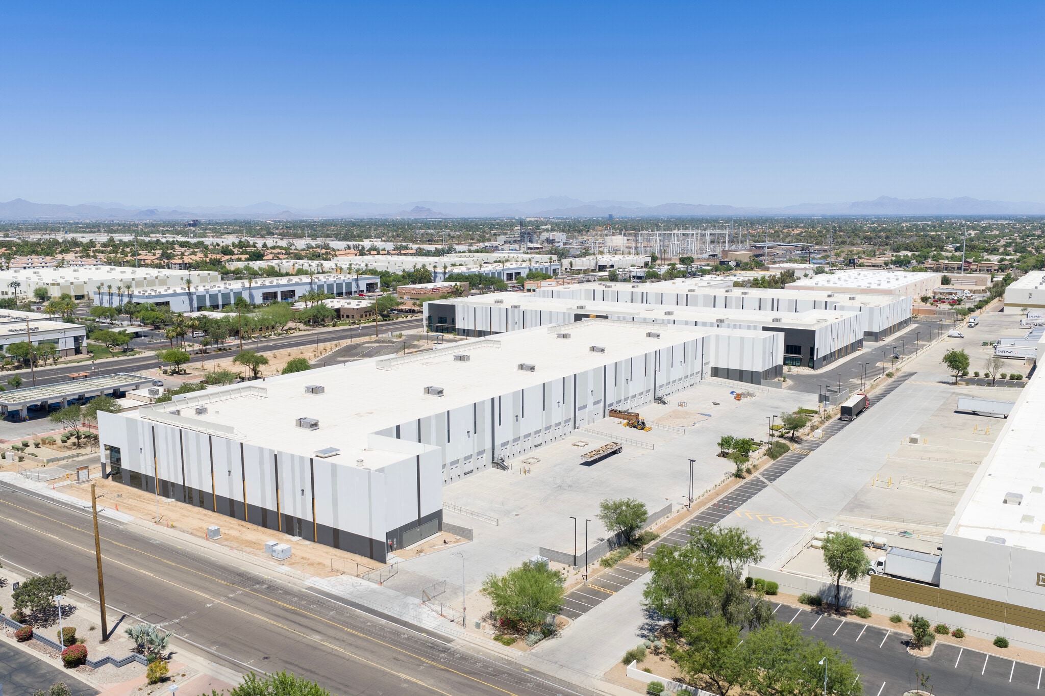S Harding Dr & W Elliot Rd, Tempe, AZ for lease Building Photo- Image 1 of 8