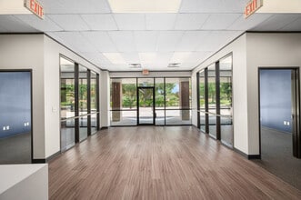 3333 S Mason Rd, Katy, TX for lease Interior Photo- Image 2 of 18