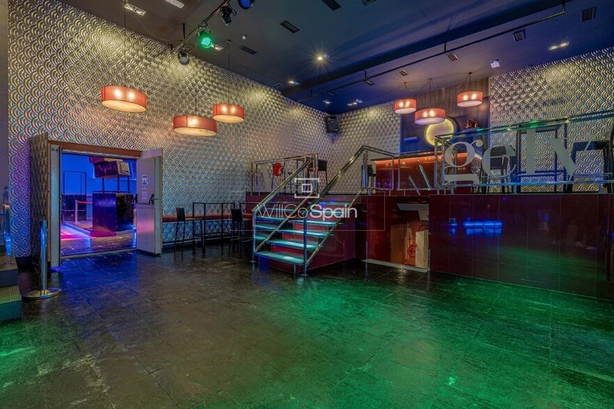 Commerce de détail dans Villa del Prado, Madrid à vendre - Photo intérieure - Image 2 de 35