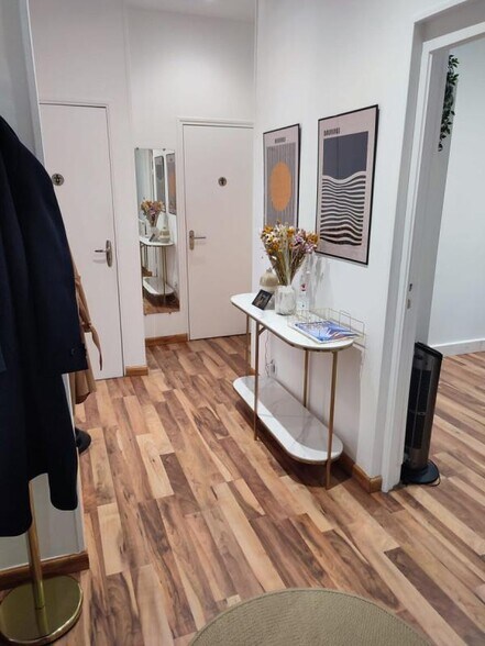 4 Rue De La Bienfaisance, Paris à louer - Photo du bâtiment - Image 3 de 14