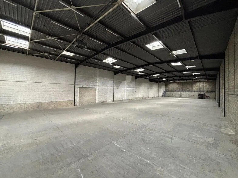 Industriel dans Morangis à louer - Photo intérieure - Image 3 de 11