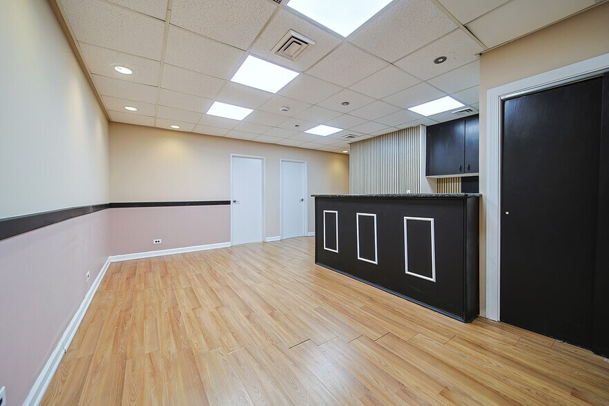1625 Anderson Ave, Fort Lee, NJ à louer - Photo du bâtiment - Image 2 de 13