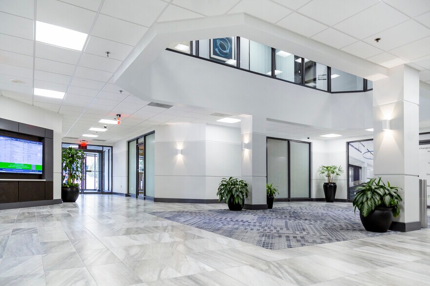 451 Hungerford Dr, Rockville, MD à louer - Photo intérieure - Image 3 de 8