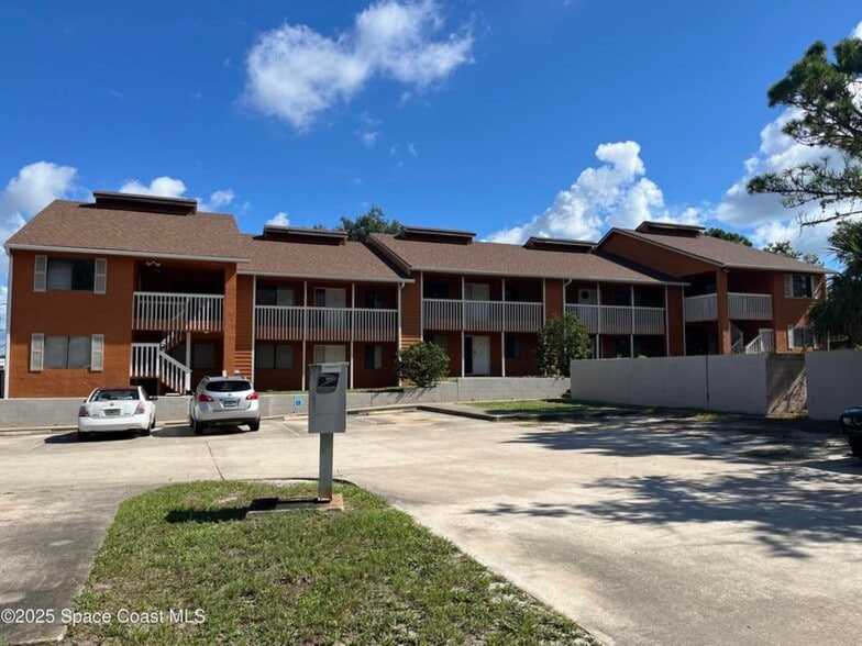 2755 Barna Ave, Titusville, FL for sale - Building Photo - Image 1 of 5