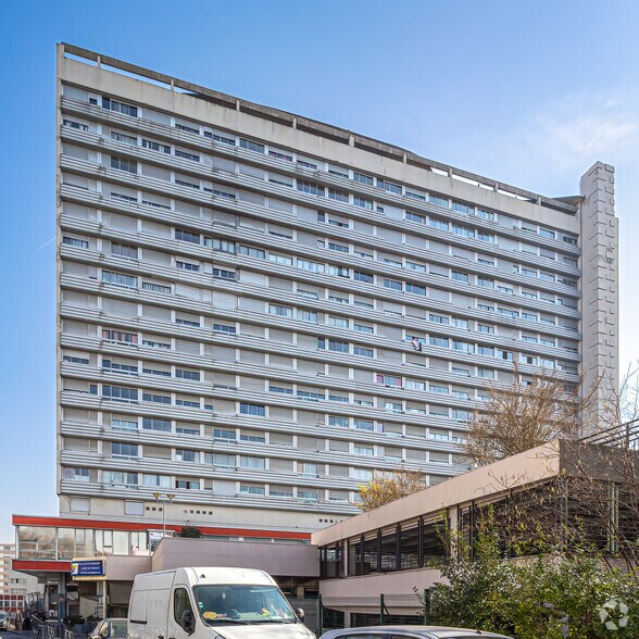 Bureau dans Montreuil à louer - Photo du bâtiment - Image 3 de 15