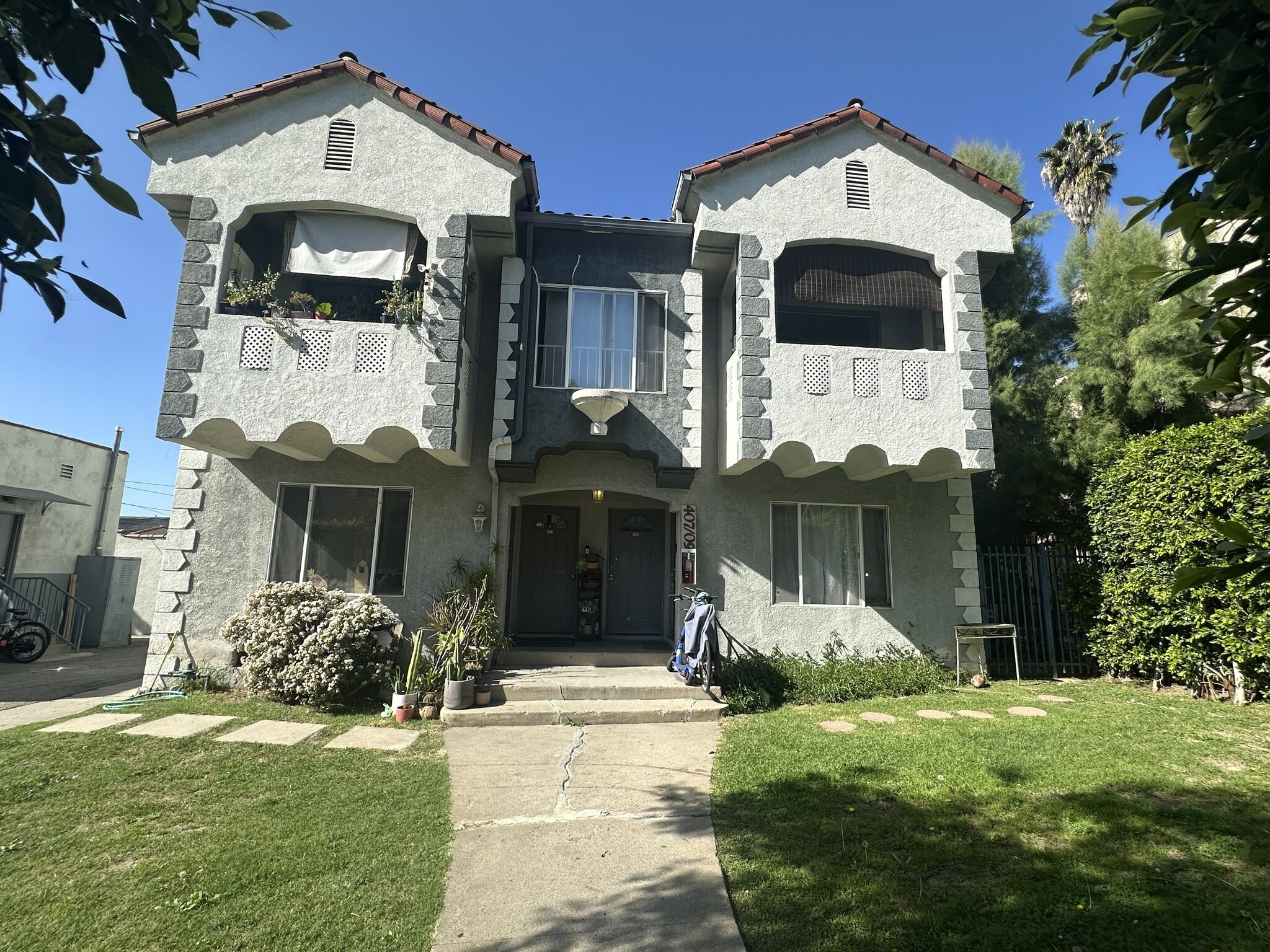 405 Coronado Ter, Los Angeles, CA for sale Primary Photo- Image 1 of 9