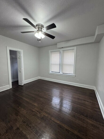 7115-7125 S East End Ave, Chicago, IL à vendre - Photo du bâtiment - Image 3 de 5