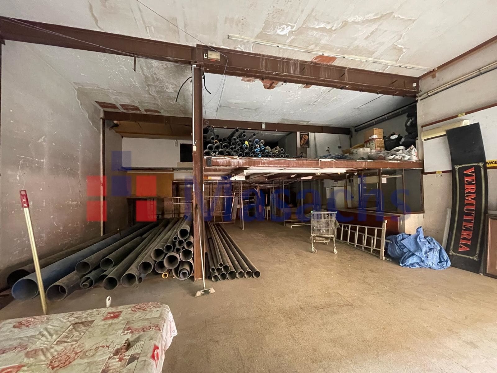 Retail in Terrassa, Barcelona for lease Interior Photo- Image 1 of 1