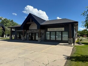 3200-3264 20th St S, Fargo, ND for lease Interior Photo- Image 1 of 7