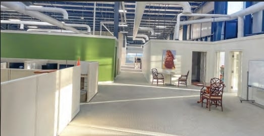 12420 Stonebridge Rd, Roanoke, IN for sale - Interior Photo - Image 3 of 11