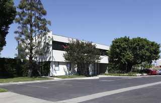 320 N Crescent Way, Anaheim CA - Entrepôt