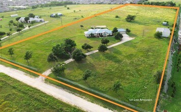 400 Hyview, Hutto, TX - Aérien  Vue de la carte - Image1