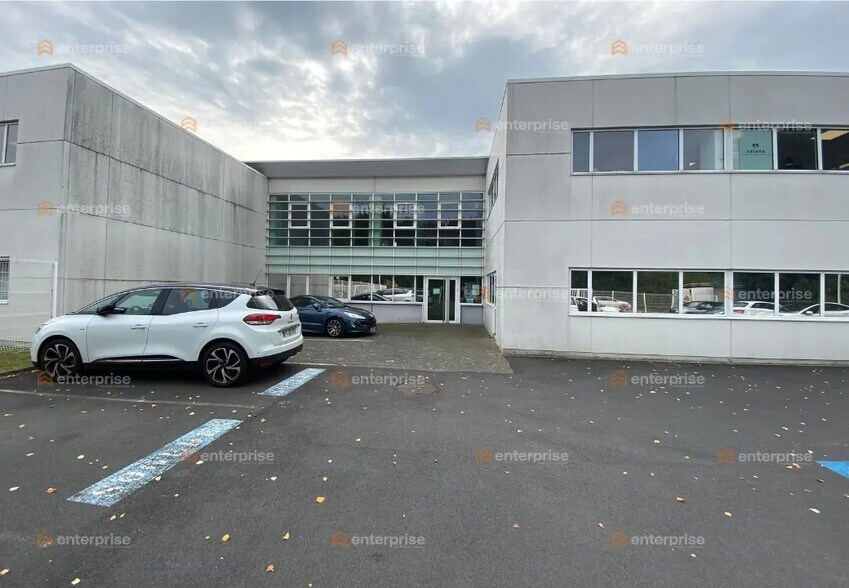 Office in Lambersart for lease - Building Photo - Image 3 of 10