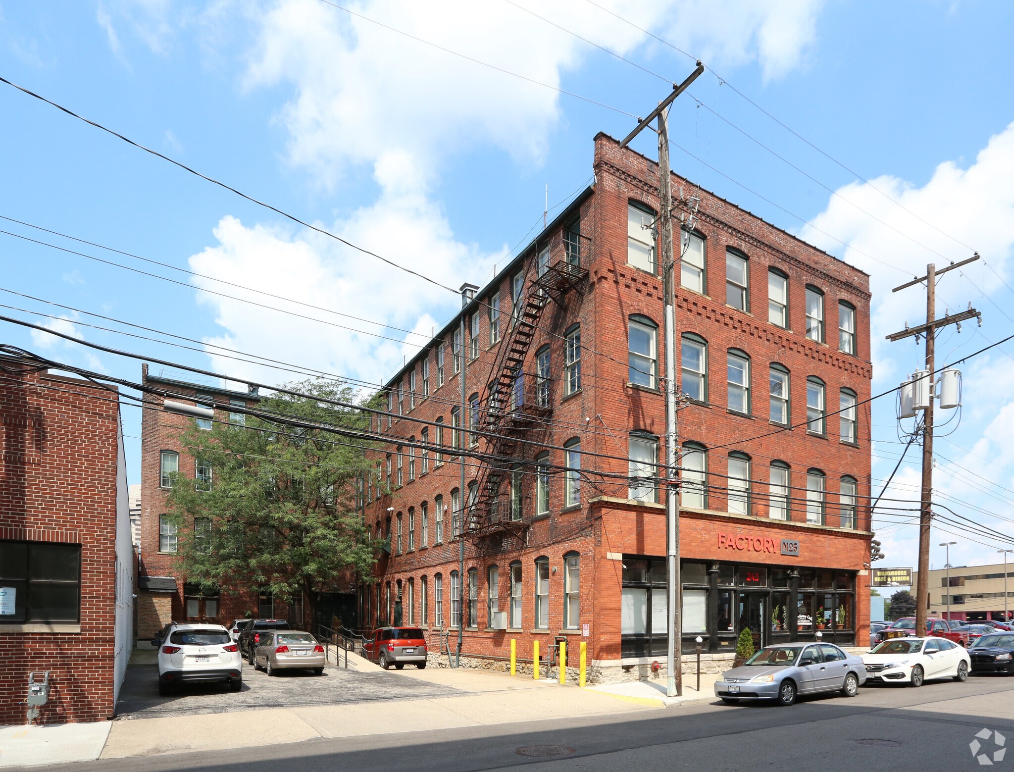 243 N 5th St, Columbus, OH à louer Photo du bâtiment- Image 1 de 14