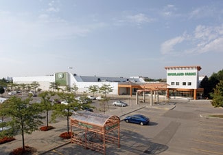 Plus de détails pour 50 Matheson Blvd E, Mississauga, ON - Commerce de détail à vendre