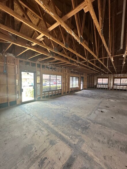 1409 Kingsley Ave, Orange Park, FL à vendre - Photo du bâtiment - Image 3 de 24