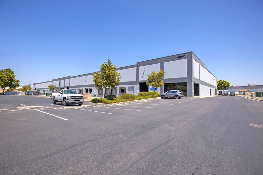 1641 E Citation St, Stockton, CA for lease - Building Photo - Image 2 of 8
