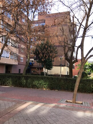 Plus de détails pour Calle Teruel, 5, Fuenlabrada - Multi-résidentiel à vendre